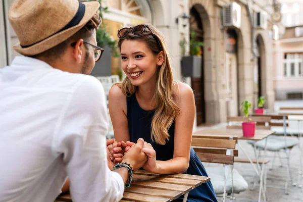 Portrait Happy Young Couple Having Date Fun Vacation People Travel — Stock Photo, Image