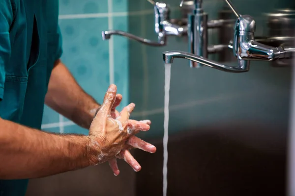 Doctor Surgeon Preparing Surgery Washes His Hands Hospital — Stock Photo, Image