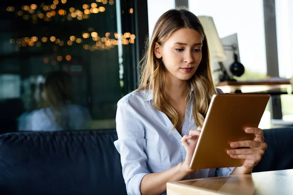 Ceo Eigentümer Geschäftsfrau Porträt Möglicherweise Finanzen Buchhalter Manager Geschäftstechnologisches Konzept — Stockfoto