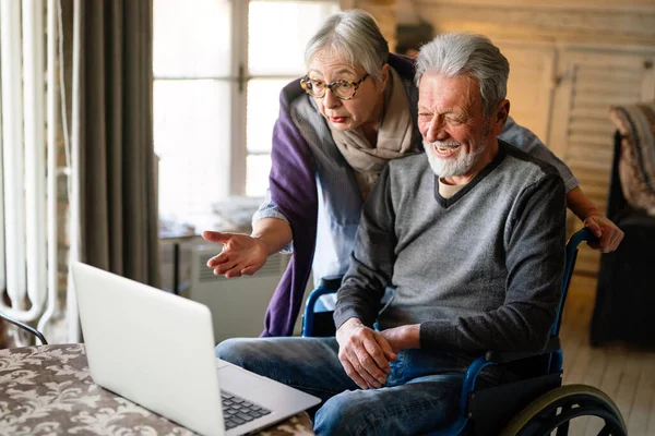 Happy Mature Couple Hugging Enjoying Retirement Home Senior People Technology — Stock Photo, Image