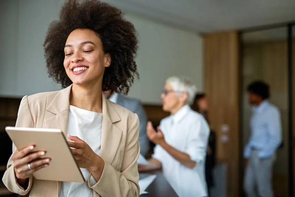 Portrait Young Successful African American Woman Working Tablet Office — Stok Foto