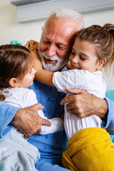 Happy Children Senior Grandfather Laughing Enjoying Leisure Time Together Family — Stock Photo, Image