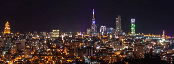 Batumi, Georgia - 31 diciembre, 2021: Vista aérea del paisaje urbano de Batumi Por la noche — Foto de Stock