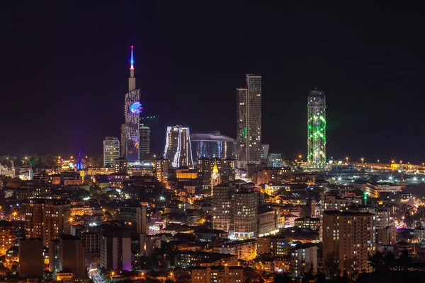 Batumi, Georgien - 31. Dezember 2021: Luftaufnahme des Stadtbildes von Batumi bei Nacht — Stockfoto