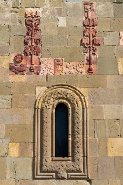 Близкий Взгляд Барельеф Фасаде Древнего Святицховельского Монастыря Мткхета Грузия — стоковое фото