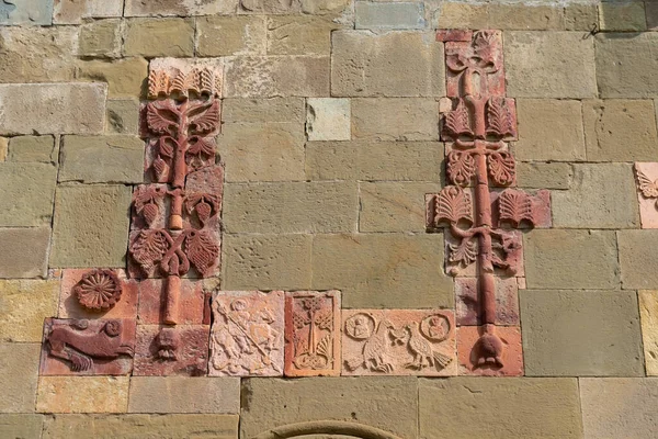 Близкий Взгляд Барельеф Фасаде Древнего Святицховельского Монастыря Мткхета Грузия — стоковое фото