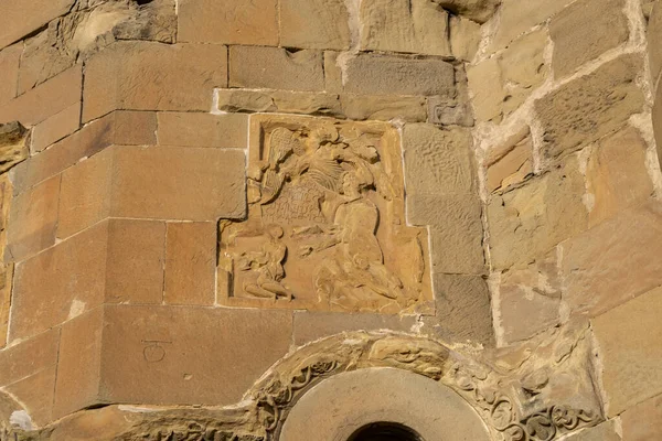 Близкий Взгляд Барельеф Внешнем Фасаде Древнего Джварского Монастыря Мткхета Грузия — стоковое фото
