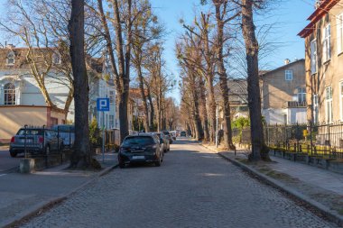 Gdansk, Polonya - 11 Mart 2022: Eski Gdansk kasabasının güzel evleri