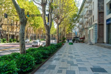 Tiflis, Georgia - 18 Eylül 2021: Chavchavadze Bulvarı, Tiflis. Seyahat