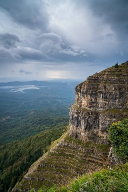 Georgia 'nın Racha bölgesinin güzel manzarası. Georgia 'ya git.