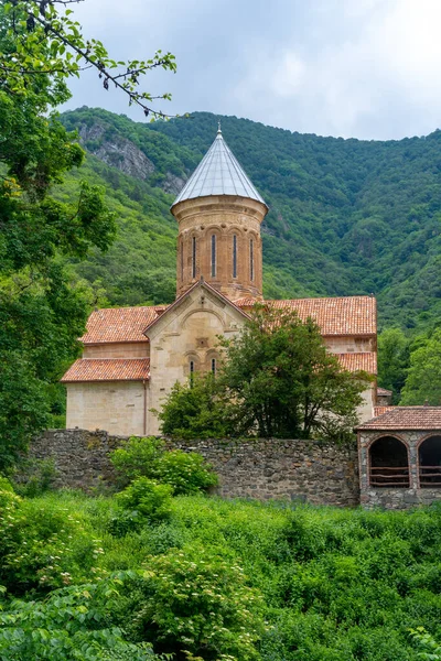 Kvatakhevi Egy Középkori Grúz Ortodox Kolostor Kartliban Vallás — Stock Fotó