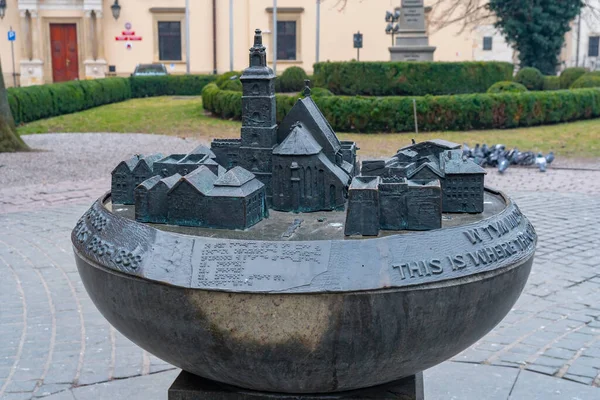 Krakow Poland March 2022 Relief Map Tourists Old Part Krakow — Foto de Stock