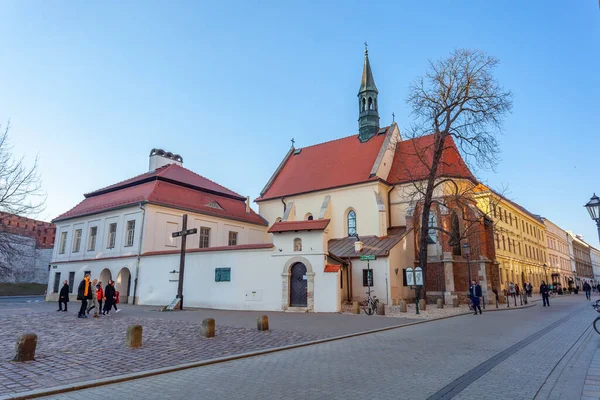 Краков Польша Марта 2022 Года Крест Площади Перед Храмом Святого — стоковое фото
