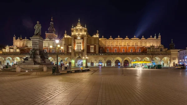 Old Town Square Krakow Night Poland Marys Basilica Travel — Foto de Stock