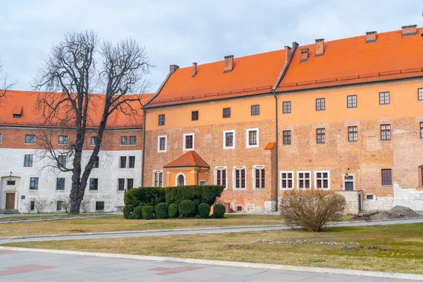Royal Wawel Castle Green Garden Kracow Poland Travel — Stockfoto
