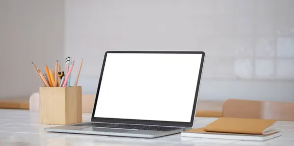 Workspace Desk Laptop Copy Space Blank Screen Business Image Blank —  Fotos de Stock