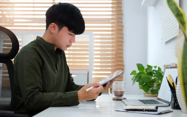 Side View Young Asian Man Working Laptop Computer Comfortable Workplace — Stock Photo, Image