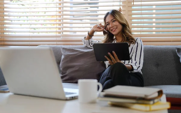 Smiling Young Woman Freelancer Sitting Couch Front Laptop Computer Using — стоковое фото