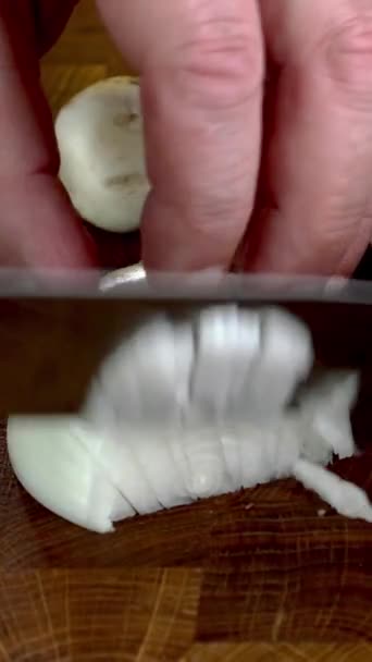 Slicing Finely Raw White Onion Wooden Cutting Board Knife Domestic — Wideo stockowe