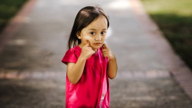 Parktaki Asyalı tatlı kız..