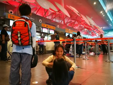 KUALA LUMPUR, MALAYSIA - NOV 24, 2019: Kuala Lumpur Uluslararası Havalimanı 2 (KLIA2). KLIA2 yerel ve uluslararası düşük maliyetli tam hizmet taşıyıcıları için sorunsuz bir bağlantı sağlar.