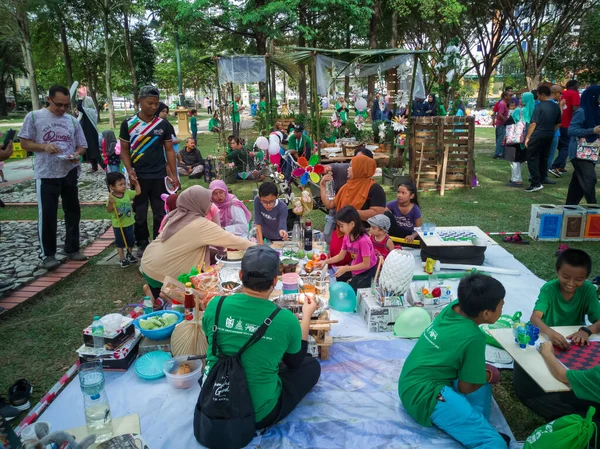 Selangor Malezja Grudnia 2019 Wydarzenie Prezentujące Produkty Pomysły Poddane Recyklingowi — Zdjęcie stockowe