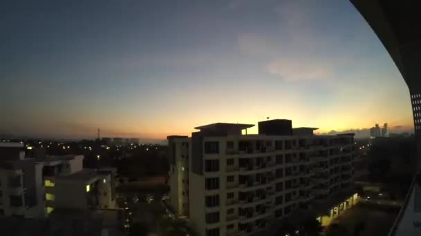 Bangi Malesia Aprile 2019 Time Lapse Sun Rising Putra1 Apartment — Video Stock