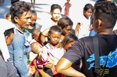 Sibuan, Malezya - 26 Kasım 2019: Bajau Laut halkı Sibuan adasındaki köylerinde, ASemporna. Adadaki köylerde yaşıyorlar..