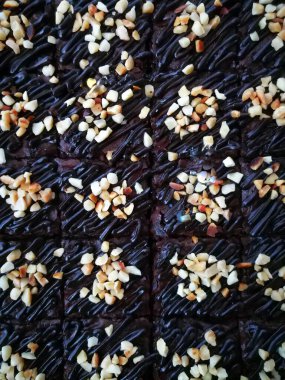 Çikolatalı Kek Brownie Squares 'in yakın görüntüsü Çikolatalı Nutella ve Cevizli
