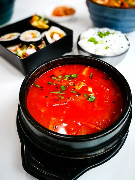Délicieuse Soupe Tomates Aux Sushis — Photo