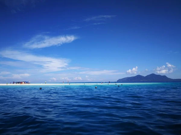 Blue Sea Beutiful Sky Dark Blue Turquoise Semporna Islands Borneo — Stock Photo, Image