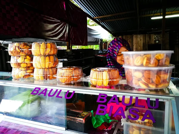 Woman Selling Street Food Shop — Fotografia de Stock