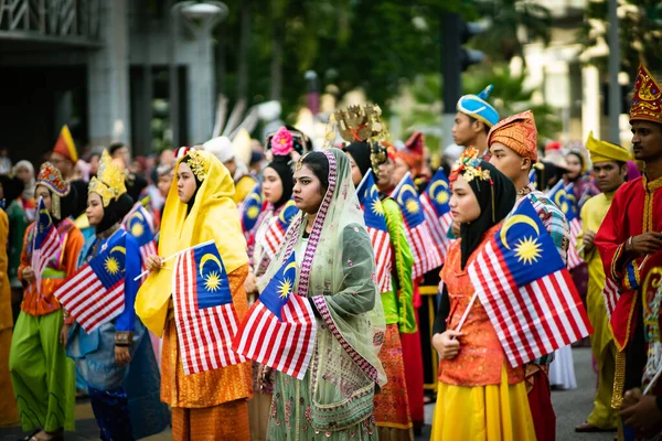 マレーシアのプトラジャヤ 8月2019 62マレーシア独立記念日パレード中の若者たち8月に31 2019 Dataran Putrajaya — ストック写真