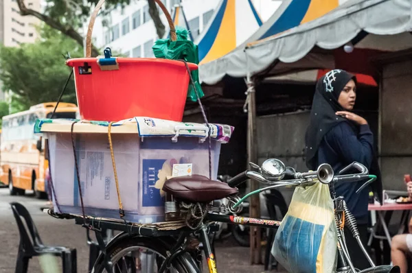 Georgetown Penang Avril 2019 Colporteur Local Vend Des Currypuff Géants — Photo