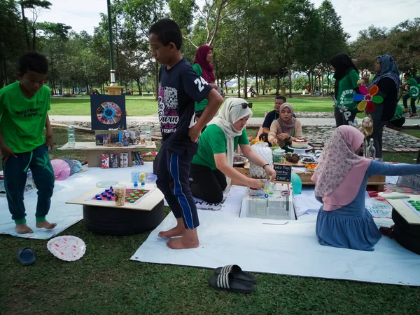 Selangor Malezja Grudnia 2019 Wydarzenie Prezentujące Produkty Pomysły Poddane Recyklingowi — Zdjęcie stockowe