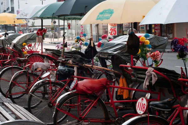 Georgetown Penang April 2019 Vintage Trishaw Зупинка Поруч Дорогою Мандрівників — стокове фото