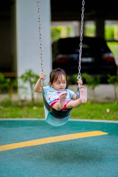 Χαριτωμένο Μικρό Ασιατικό Ετών Κοριτσάκι — Φωτογραφία Αρχείου
