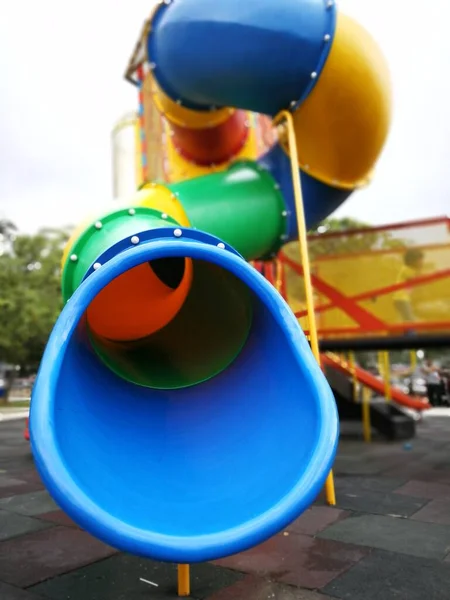 Asiática Criança Brincando Playground Colorido Parte Manhã — Fotografia de Stock