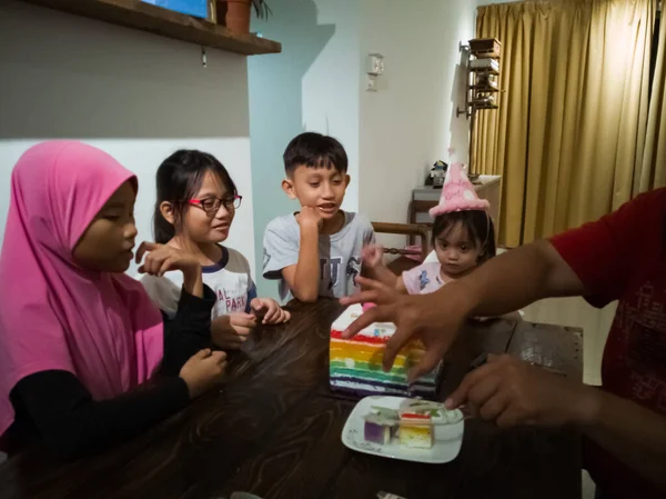 Kuala Lumpur Malesia Maggio 2019 Famiglia Festeggia Secondo Compleanno Del — Foto Stock