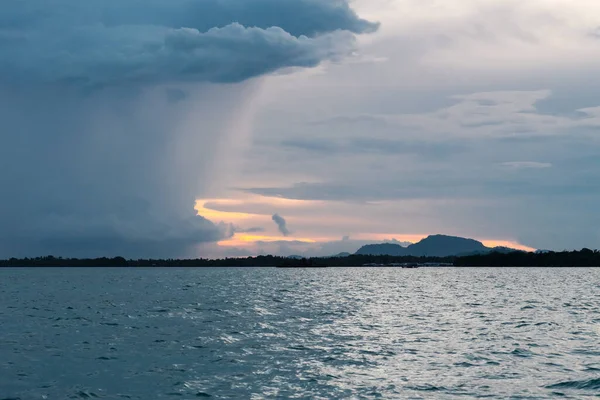 Légköri Széles Panoráma Bum Bum Island Ellen Kora Reggeli Kék — Stock Fotó