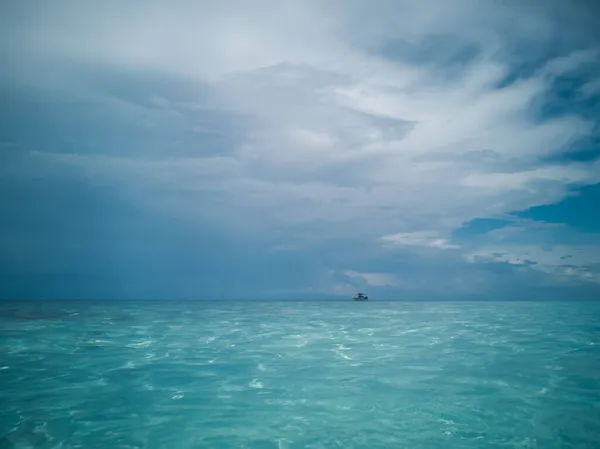 Large Panorama Mer Contre Ciel Sur Île Tropicale Semporna Bornéo — Photo