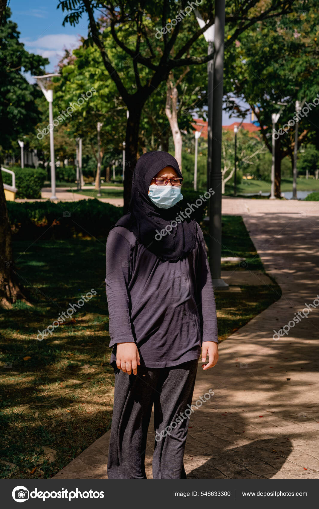 Portrait Young Muslim Woman Wearing Glasses Hijab Head Scarf Face