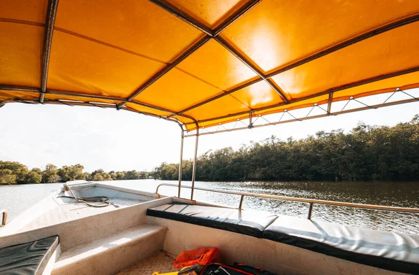 Taksówka Płynąca Rzeką Merang Terengganu Malezja Widok Wewnątrz — Zdjęcie stockowe