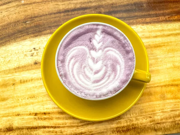 Beautiful Cup Taiwanese Taro Milk Drink Latte Art Wooden Space — Stock Fotó