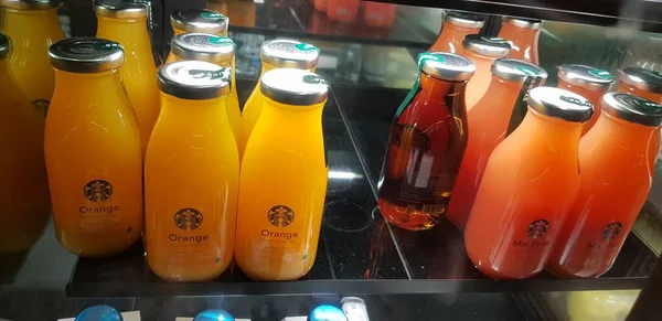 Surakarta Central Java Indonesia August 2022 Starbucks Orange Juice Mix — Stockfoto