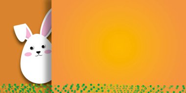 Yeşil çemberli beyaz tavşan ve turuncu arka planda ışık. Mutlu Paskalyalar Günü 'nün tebrik kartı için tatil illüstrasyonu. Metin için yer aç. Grafik kağıt kesimi tasarım biçimi.