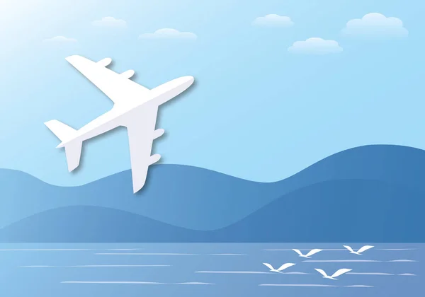 白色纸飞机在天空中飞行 背景是高山 海鸥和大海 空运概念 阴影覆盖 案文的篇幅 图解剪纸设计风格 — 图库照片