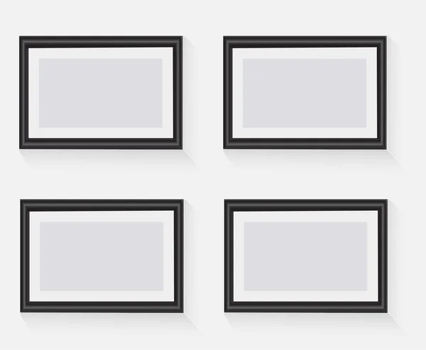 Gallery Interior Four Empty Frames Wall — Stock Vector