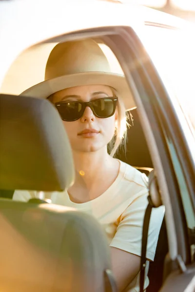 Stylish Woman Hat Sit Passenger Car — Stock Photo, Image