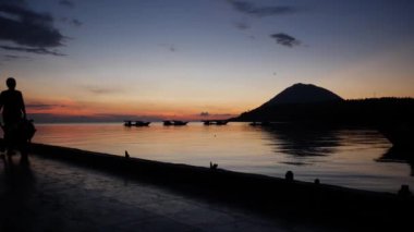 Bunaken, Manado 'da Günbatımı - Kuzey Sulawesi, Endonezya